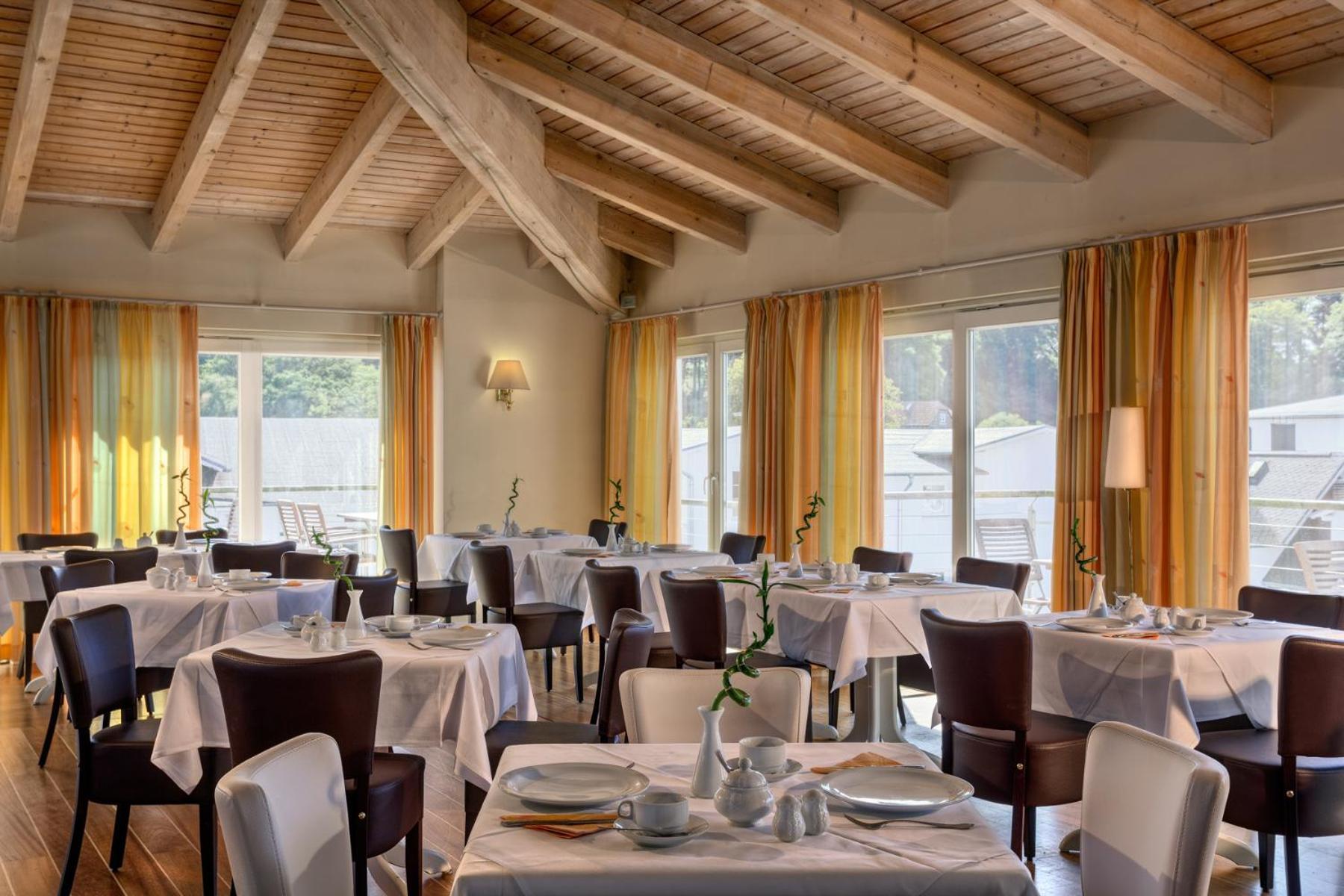 Hotel Vier Jahreszeiten Binz - Adults Only מראה חיצוני תמונה