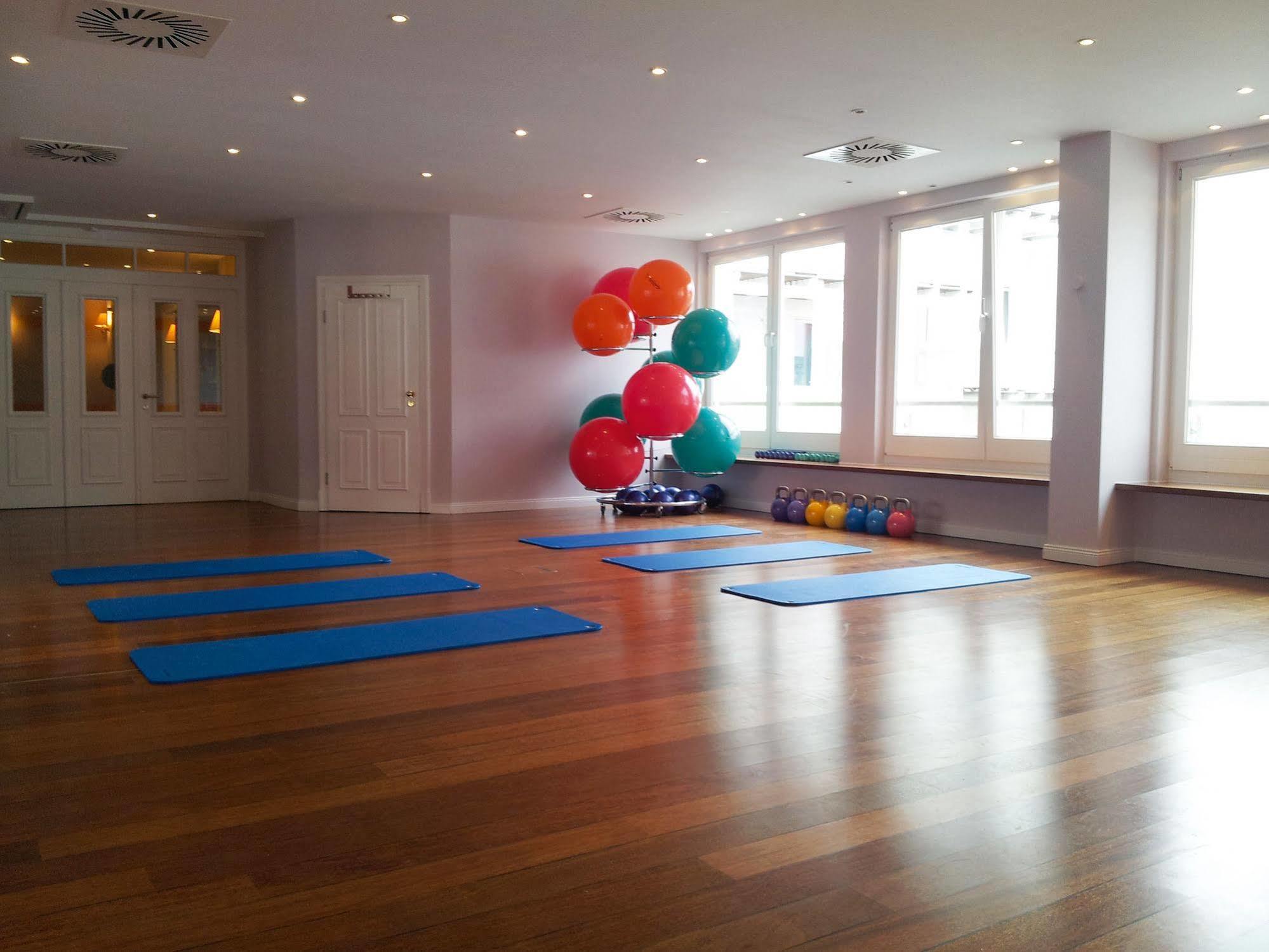 Hotel Vier Jahreszeiten Binz - Adults Only מראה חיצוני תמונה