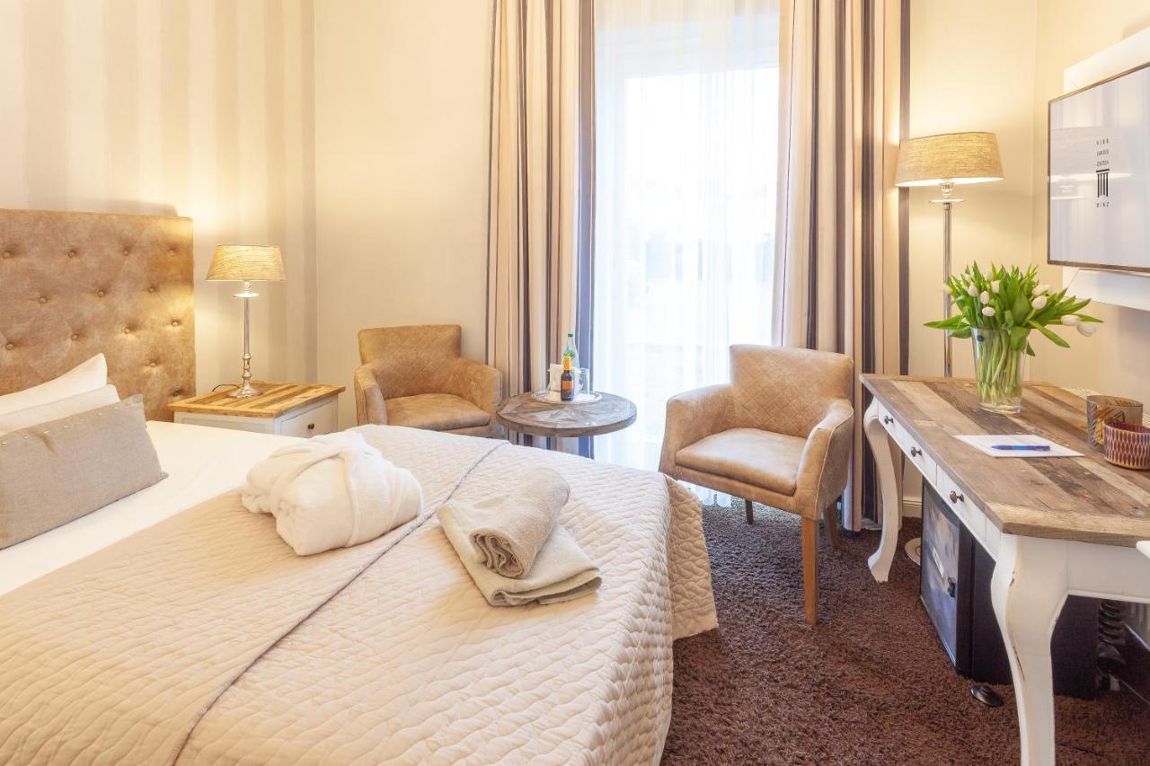Hotel Vier Jahreszeiten Binz - Adults Only מראה חיצוני תמונה